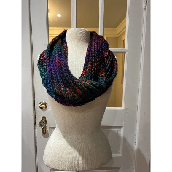 Betsey Johnson Cowl Infinity Scarf Colorful Bright Purple Green Blue Glitter - Picture 1 of 6